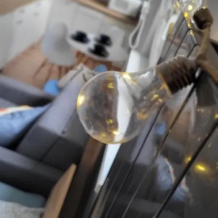 Plazowy Apartament- 20 Min Od Plazy グディニャ